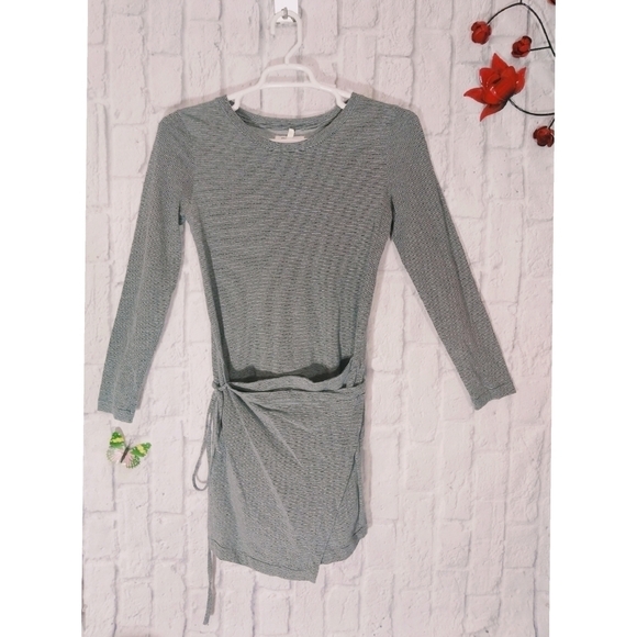 Avec Les Filles Striped Wrap Jersey Dress - Picture 3 of 8